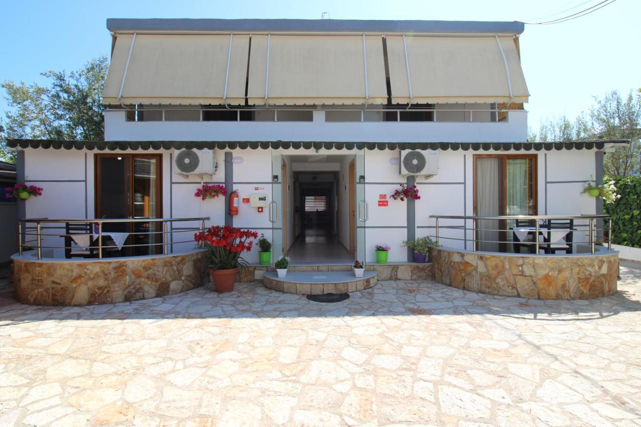Vila Reni Risi Ksamil Ngoại thất bức ảnh